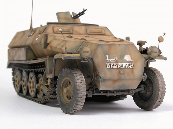 SDKFZ 251 AUSF C 1941-42 – Image 3